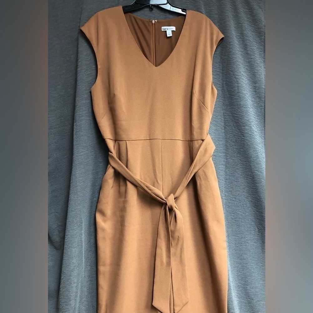 Barr 111 tan brown  jumpsuit  large sleeveless belt, zipper back pockets
